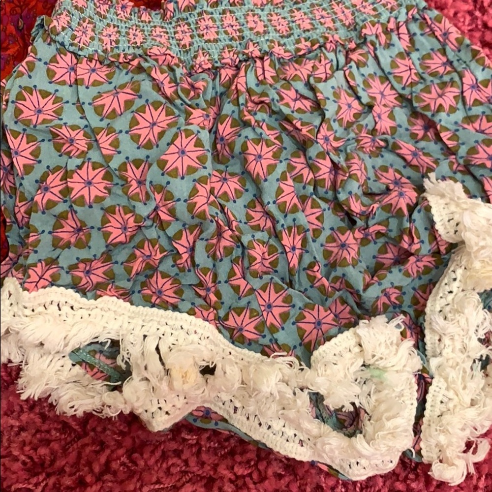 Shorts set - Picture 2 of 6